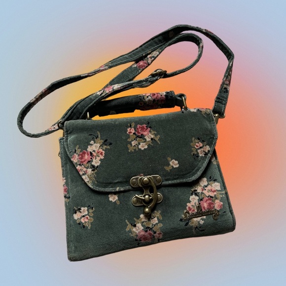 Y2K Green Velvet Floral box crossbody/handbag - Picture 2 of 9